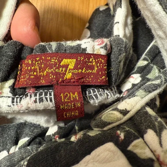 7 For All Mankind 12 M Toddler Girls Play Condition Floral Romper Denim Tee - Picture 5 of 13